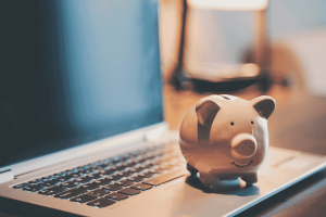 Online vs. Physical Banks